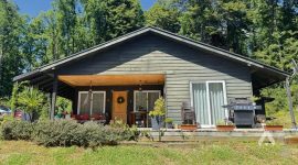 Parcela con dos casas y piscina en Pucón