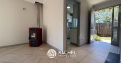 SE VENDE CASA ESTILO TOWNHOUSE EN CONDOMINIO DON JORGE (Sector Altamira)