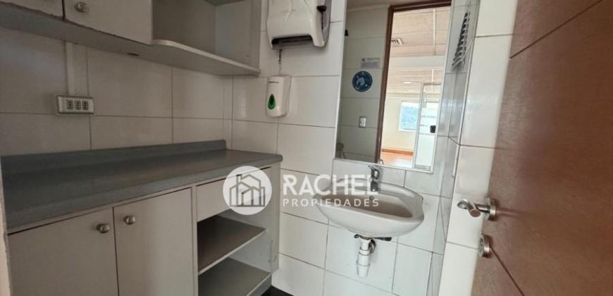ARRIENDO AMPLIA OFICINA EDIFICIO PRAT CENTRO DE TEMUCO