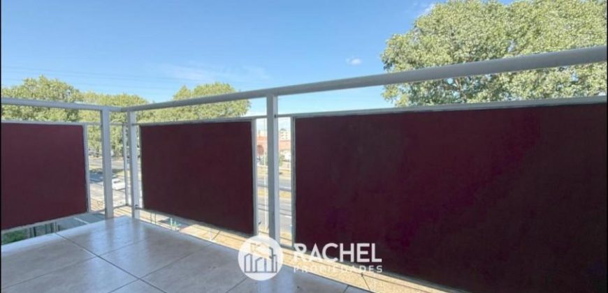 SE VENDE IMPECABLE DEPTO 2D- Condominio Portal del Sur