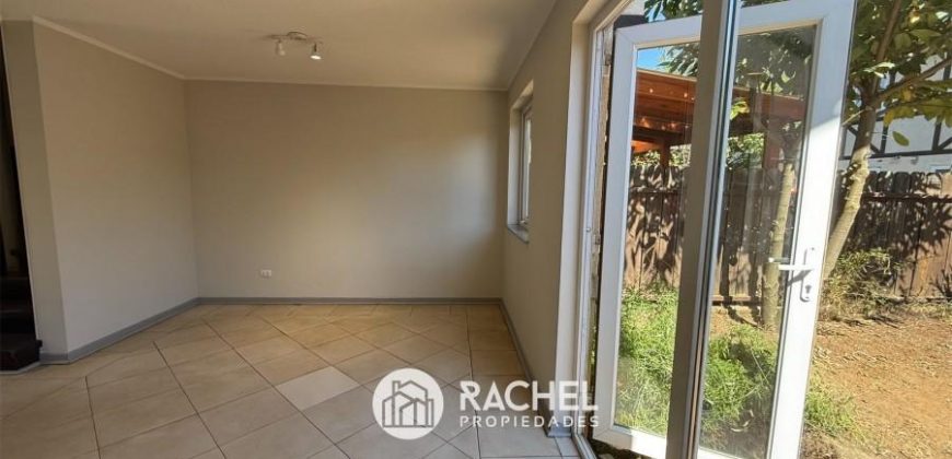 SE VENDE CASA ESTILO TOWNHOUSE EN CONDOMINIO DON JORGE (Sector Altamira)