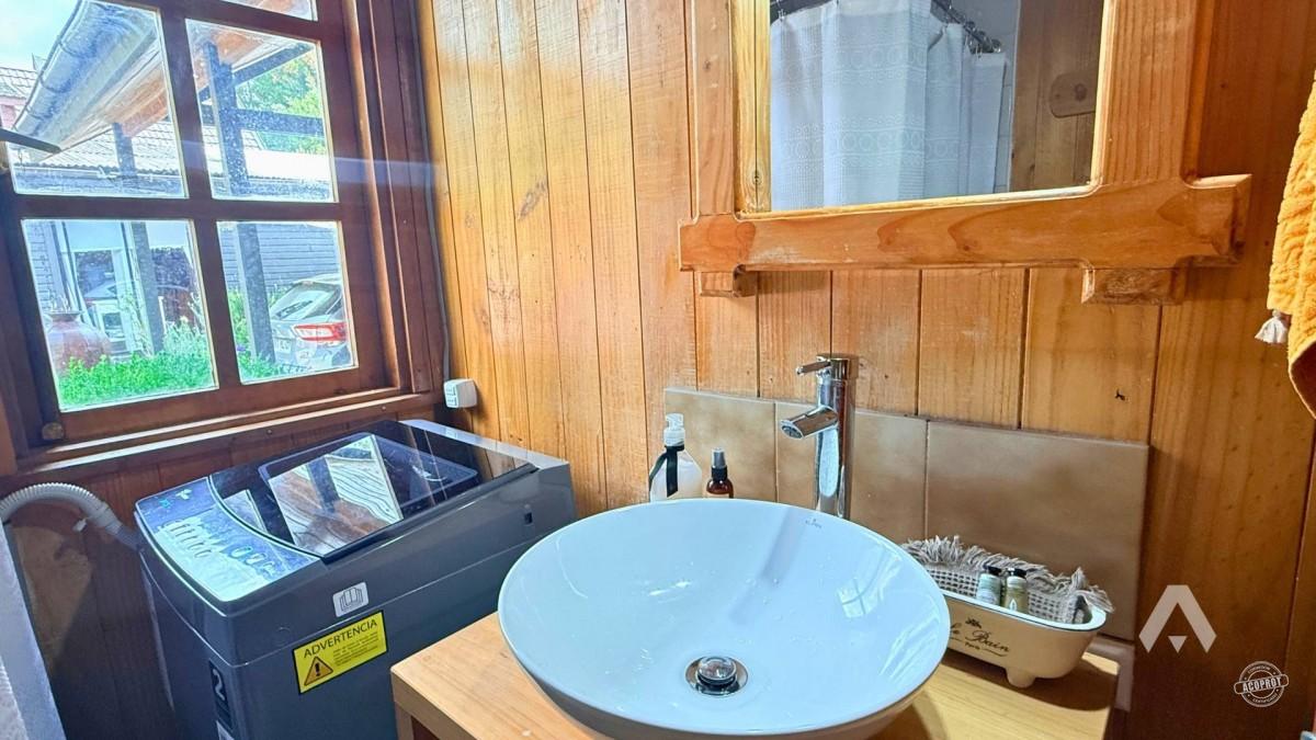 Casa en venta en Villarrica, con acceso al lago