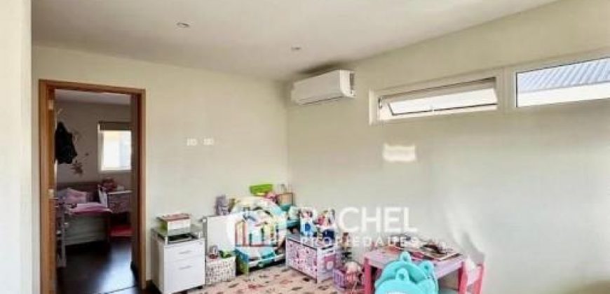 EN VENTA HERMOSA CASA SEMINUEVA CONDOMINIO ANTUMALAL