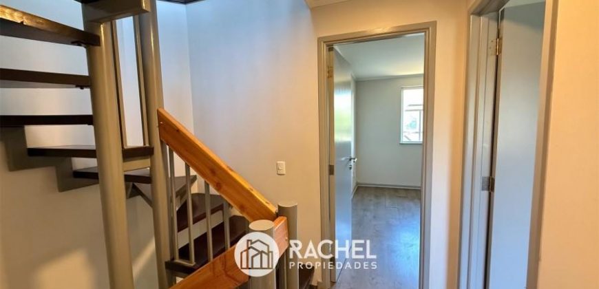 SE VENDE CASA ESTILO TOWNHOUSE EN CONDOMINIO DON JORGE (Sector Altamira)