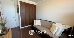 SE VENDE SOLEADO DEPTO DE 3D CON 2 ESTACIONAMIENTOS- Barrio Inglés