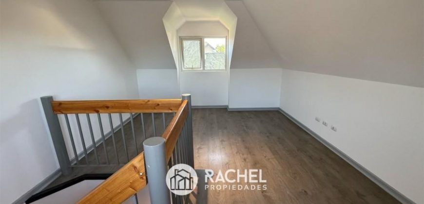 SE VENDE CASA ESTILO TOWNHOUSE EN CONDOMINIO DON JORGE (Sector Altamira)