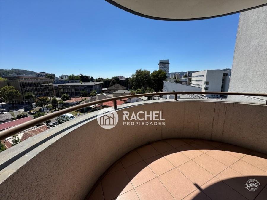 EN VENTA AMPLIO Y LUMINOSO DEPARTAMENTO – EDIFICIO EL BOSQUE