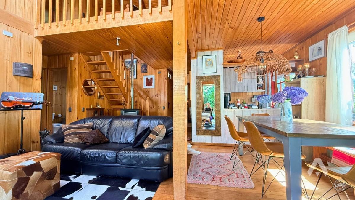 Casa en venta en Villarrica, con acceso al lago