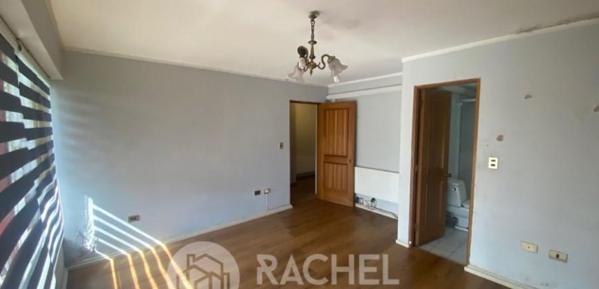 VENTA DE DEPARTAMENTO UBICADO EN SECTOR TORREMOLINOS A PASOS DE AV ALEMANIA