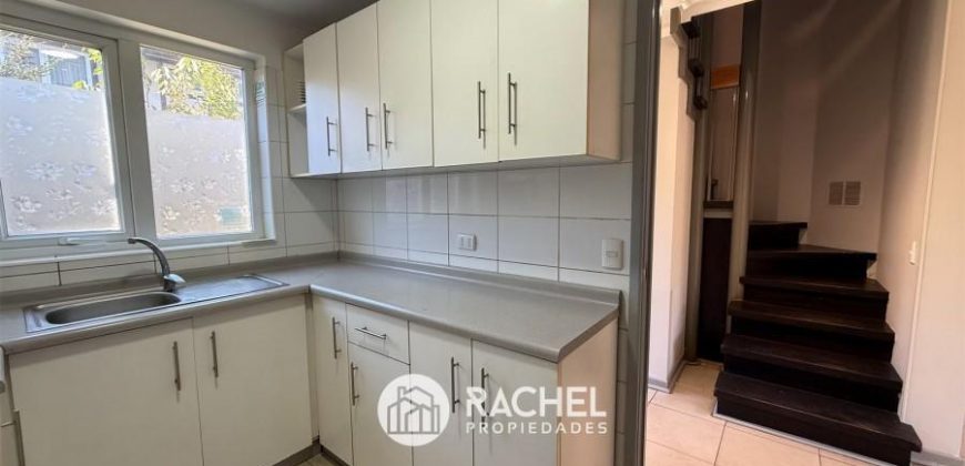 SE VENDE CASA ESTILO TOWNHOUSE EN CONDOMINIO DON JORGE (Sector Altamira)