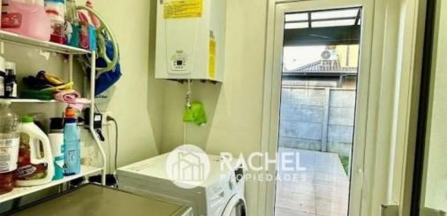 EN VENTA HERMOSA CASA SEMINUEVA CONDOMINIO ANTUMALAL