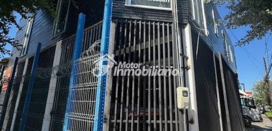 Excelente bodega industrial en arriendo, ubicada en una estratégica esquina del sector norte de Temuco