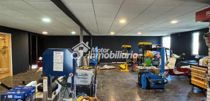 Excelente bodega industrial en arriendo, ubicada en una estratégica esquina del sector norte de Temuco