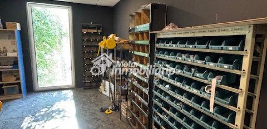Excelente bodega industrial en arriendo, ubicada en una estratégica esquina del sector norte de Temuco