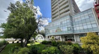 SE VENDE HERMOSO Y SOLEADO DEPTO EDIFICIO GERMANIA-Pasos Hospital Regional