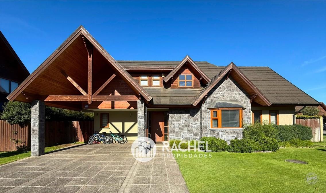 SE VENDE LINDA CASA EN CONDOMINIO-MIRADOR DE LA FRONTERA