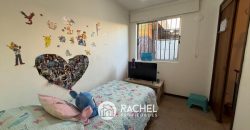 SE VENDE COMODA CASA AMPLIADA DE 1 PISO CON AISLACION TERMICA- Villa Parque San Sebastián