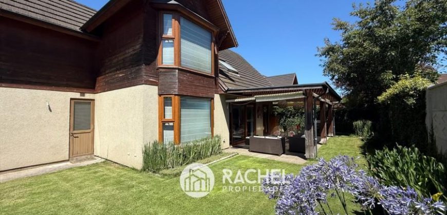 SE VENDE LINDA CASA EN CONDOMINIO-MIRADOR DE LA FRONTERA