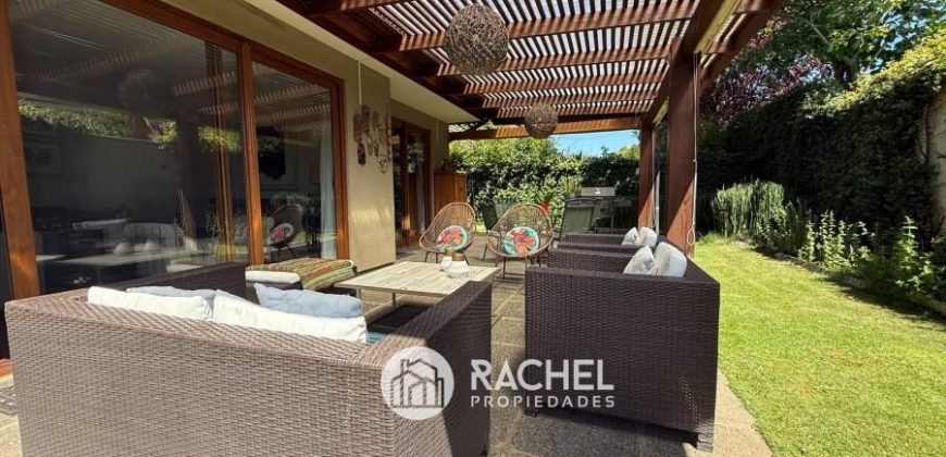 SE VENDE LINDA CASA EN CONDOMINIO-MIRADOR DE LA FRONTERA