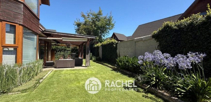 SE VENDE LINDA CASA EN CONDOMINIO-MIRADOR DE LA FRONTERA