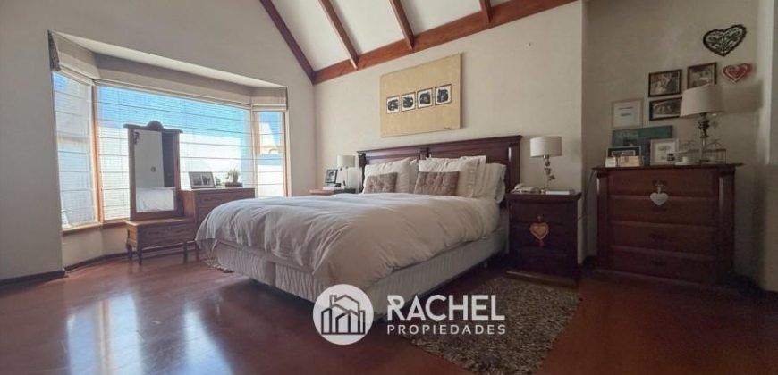 SE VENDE LINDA CASA EN CONDOMINIO-MIRADOR DE LA FRONTERA