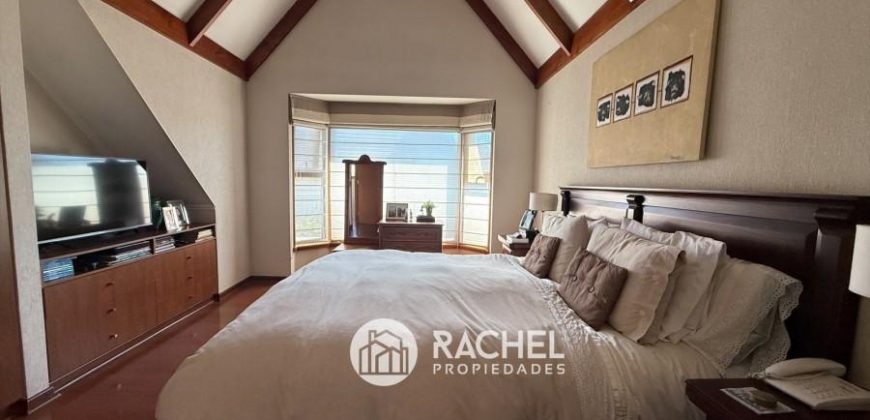SE VENDE LINDA CASA EN CONDOMINIO-MIRADOR DE LA FRONTERA
