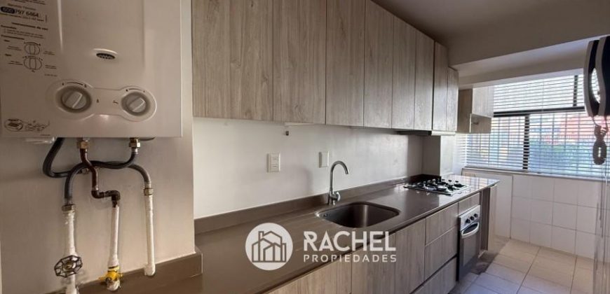 SE VENDE DEPTO REMODELADO 3D FRENTE MALL – Sector Avda Alemania (Ciudad Satélite)