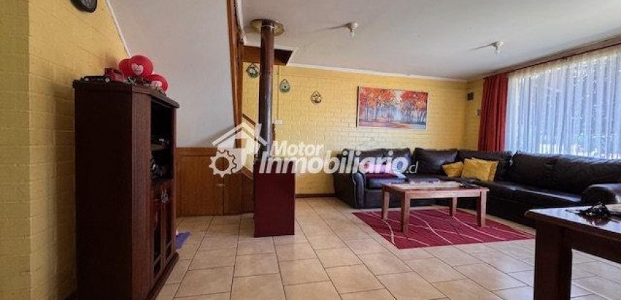 VENDEMOS CASA DE 4 DORMITORIOS CON DEPARTAMENTO INTERIOR DE 3 DORMITORIOS EN LA CIUDAD DE TEMUCO PRIETO NORTE