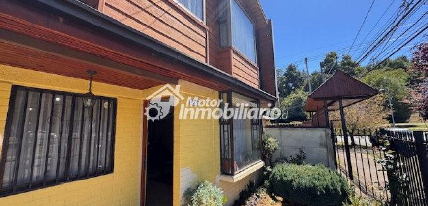 VENDEMOS CASA DE 4 DORMITORIOS CON DEPARTAMENTO INTERIOR DE 3 DORMITORIOS EN LA CIUDAD DE TEMUCO PRIETO NORTE