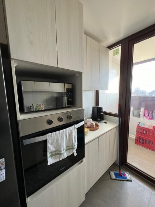 Departamento 2 dormitorios, 2 baños, estacionamiento y bodega