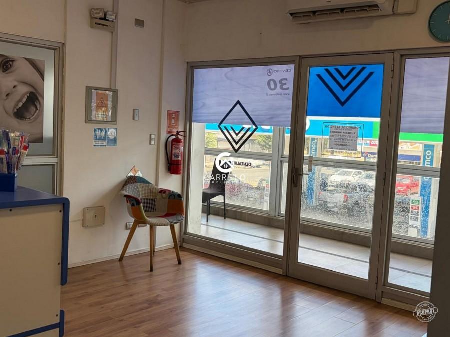 Carrillo Propiedades Vende DERECHO A LLAVE CLINICA DENTAL FUNCIONANDO LAUTARO