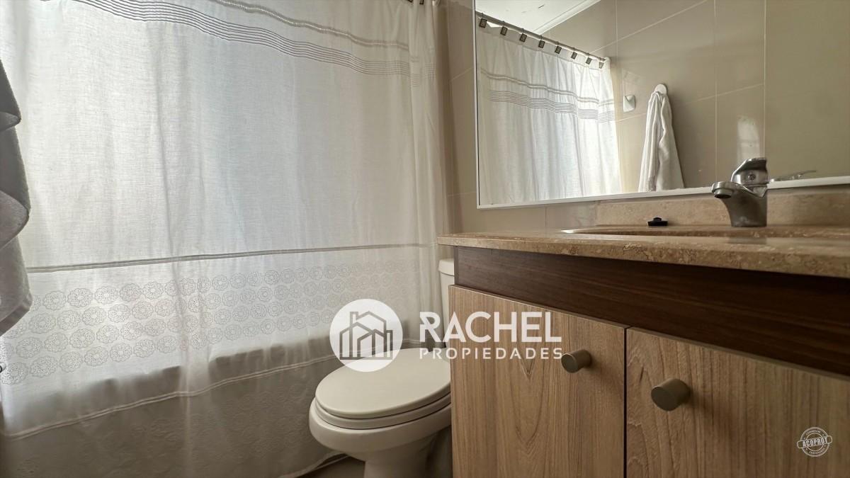 SE ARRIENDA PRECIOSO E ILUMINADO DPTO DOS DORMITORIOS EN CONDOMINIO