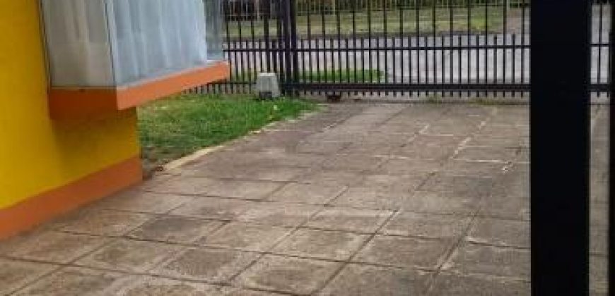 Casa 112 mts 4 D 2 B 3 estacionamientos