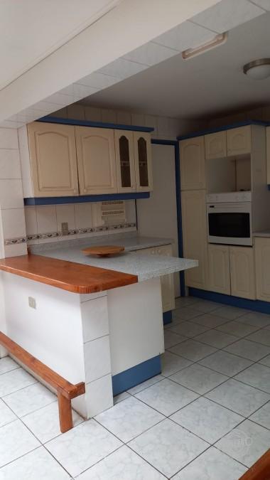 Casa 112 mts 4 D 2 B 3 estacionamientos