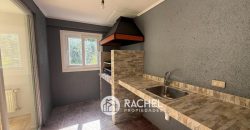SE VENDE IMPECABLE Y REMODELADA CASA – Sector Barrio Inglés