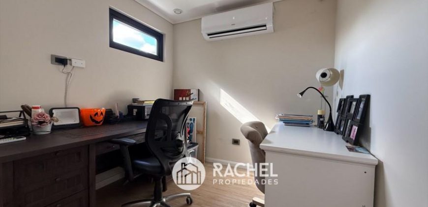 SE VENDE CASA MEDITERRÁNEA SEMI-NUEVA – Condominio Belo Horizonte
