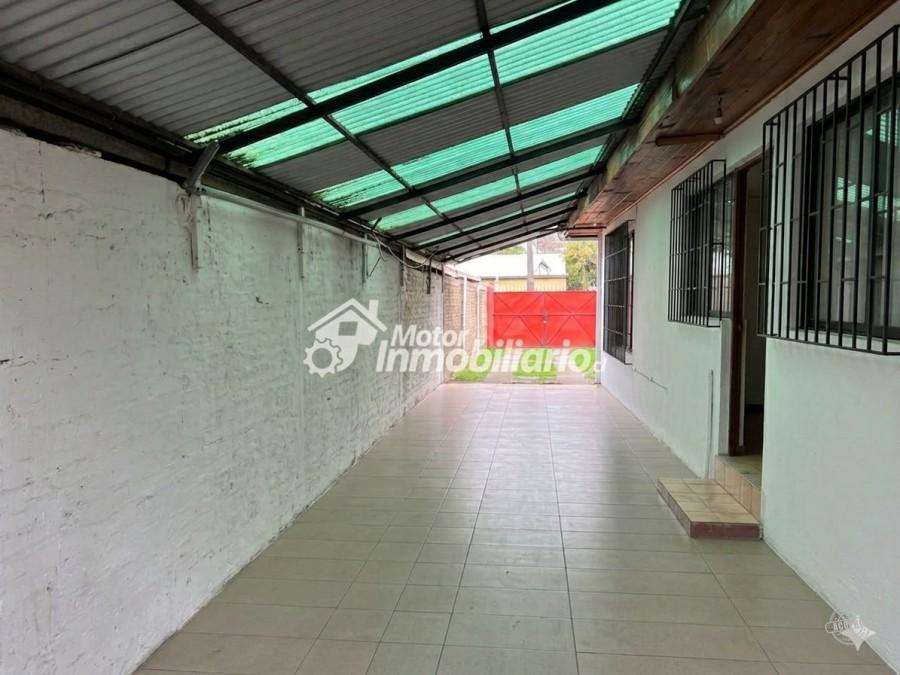 VENDEMOS CASA DE 3 DORMITORIOS EN GRAN SITIO EN LA CIUDAD DE LOS ÁNGELES CON APTITUD COMERCIAL Y HABITACIONAL EN AVENIDA PRINCIPAL