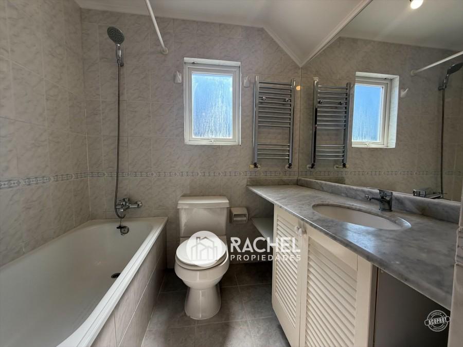 SE VENDE IMPECABLE Y REMODELADA CASA – Sector Barrio Inglés