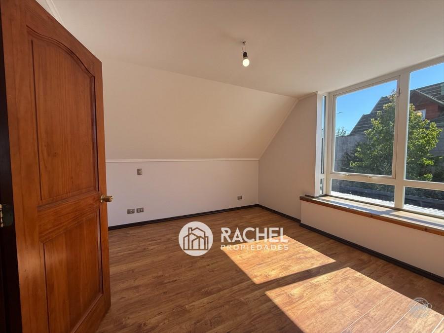 SE VENDE IMPECABLE Y REMODELADA CASA – Sector Barrio Inglés