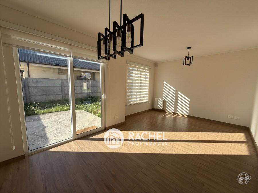 SE ARRIENDA CÓMODA CASA SEMI-NUEVA EN CONDOMINIO- Hacienda San Sebastián