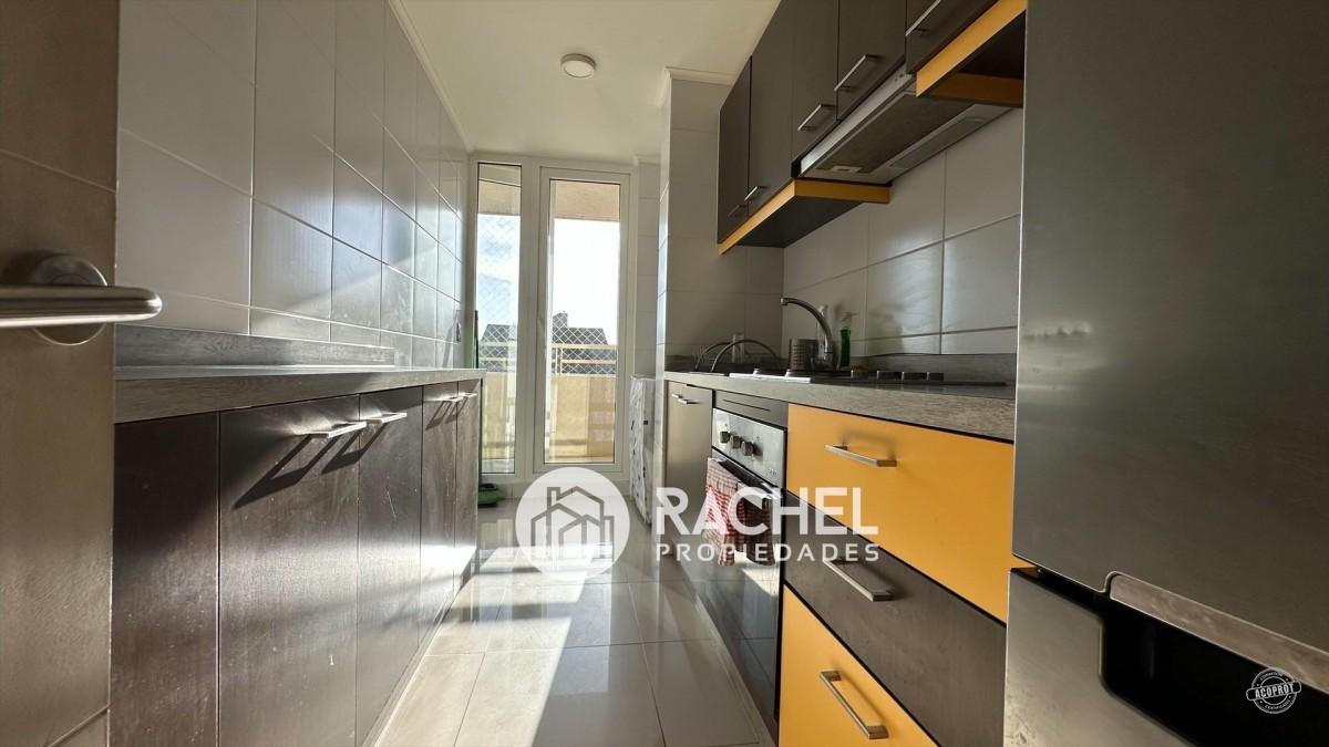 SE ARRIENDA PRECIOSO E ILUMINADO DPTO DOS DORMITORIOS EN CONDOMINIO