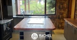 EN VENTA CASA DE 5 DORMITORIOS VISTA AL LAGO Y VOLCAN