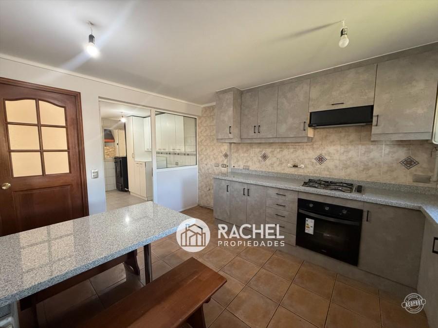 SE VENDE IMPECABLE Y REMODELADA CASA – Sector Barrio Inglés
