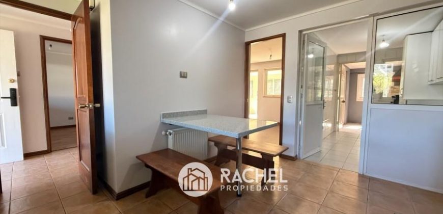 SE VENDE IMPECABLE Y REMODELADA CASA – Sector Barrio Inglés