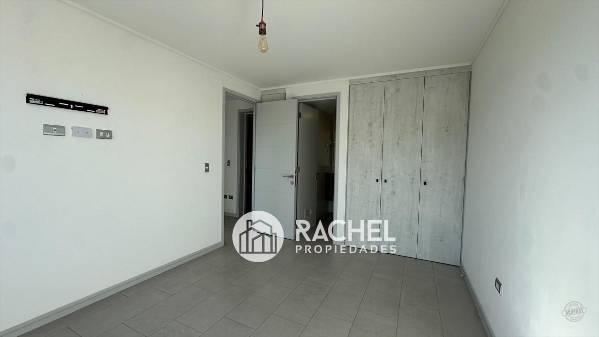 EN VENTA DEPARTAMENTO DE DOS DORMITORIOS ESTACIONAMIENTO Y BODEGA