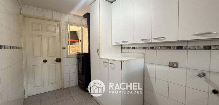 SE VENDE IMPECABLE Y REMODELADA CASA – Sector Barrio Inglés