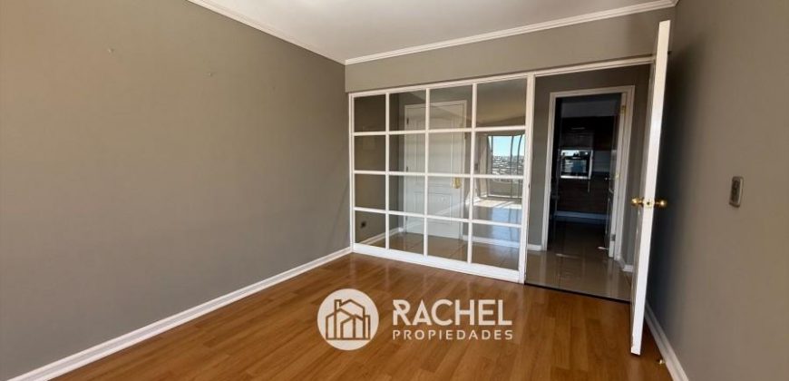 SE VENDE AMPLIO DEPARTAMENTO REMODELADO – Edificio Versalles