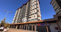 SE ARRIENDA LOCAL COMERCIAL ESPACIO LOS POETAS