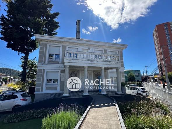 GRAN CASA ESTILO NEOCLASICO EN ARRIENDO COMERCIAL