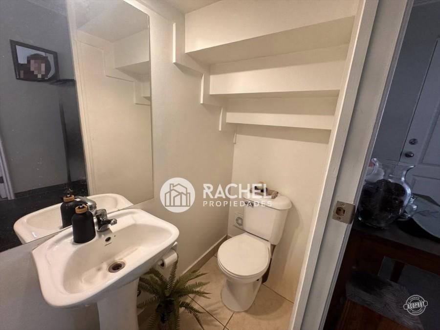 EN VENTA IMPECABLE CASA DE 4 DORMITORIOS